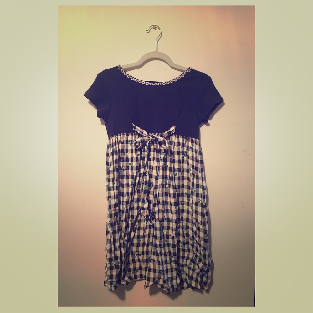 Vintage 90s floral babydoll dress